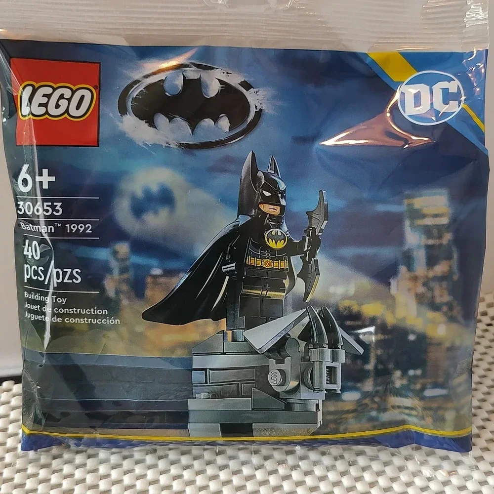 Lego DC 30653 Batman 1992 NWT Building Toy Set Super Hero